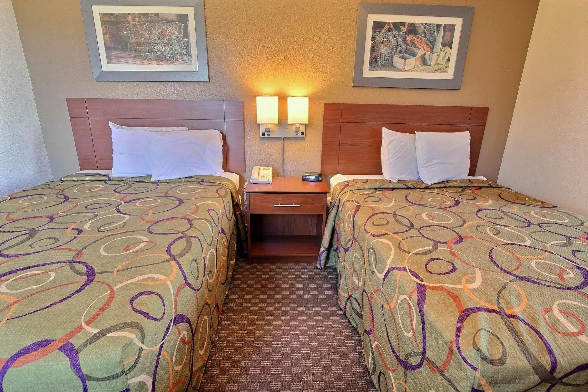 Intown Suites Extended Stay Chesapeake Va - I-64 Crossways Blvd Luaran gambar